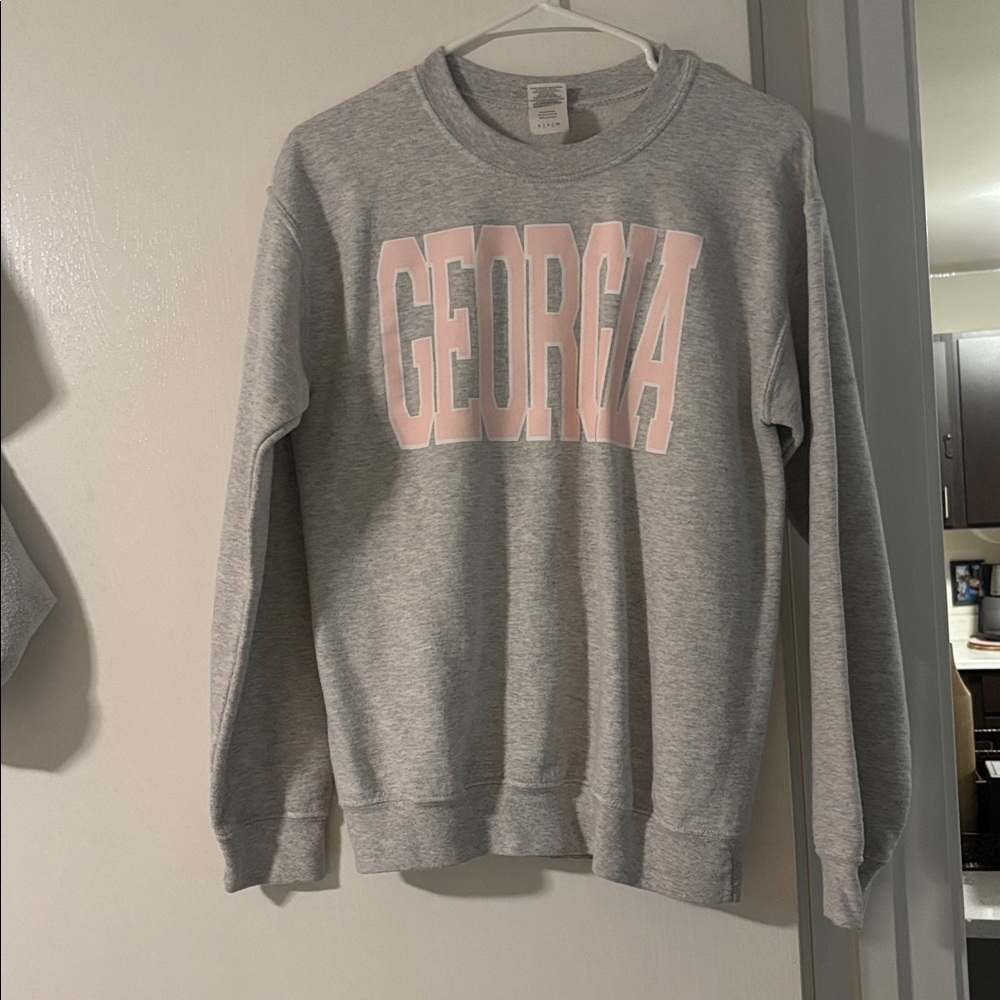 Gildan Heavy Blend Light Gray Sweatshirt